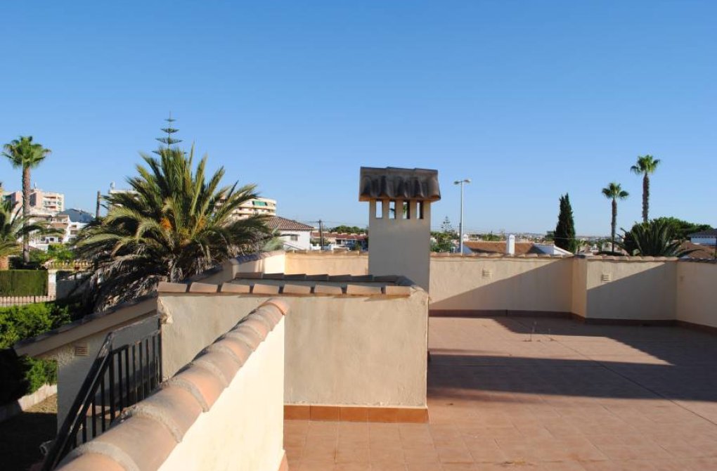 Resale - Parcela - Orihuela Costa - Cabo Roig