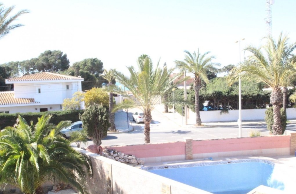 Resale - Villa - Orihuela Costa - Cabo Roig