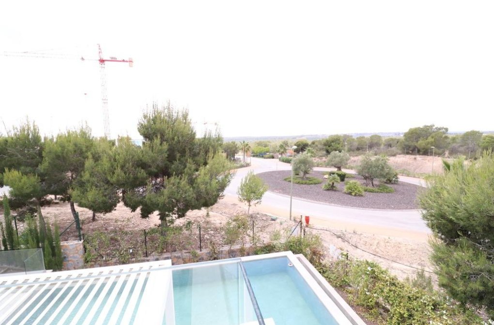 Resale - Chalet - Orihuela Costa - Campoamor