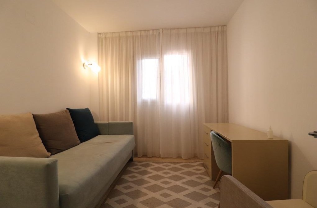 Rynek wtórny - Apartament - Torrevieja - Punta prima