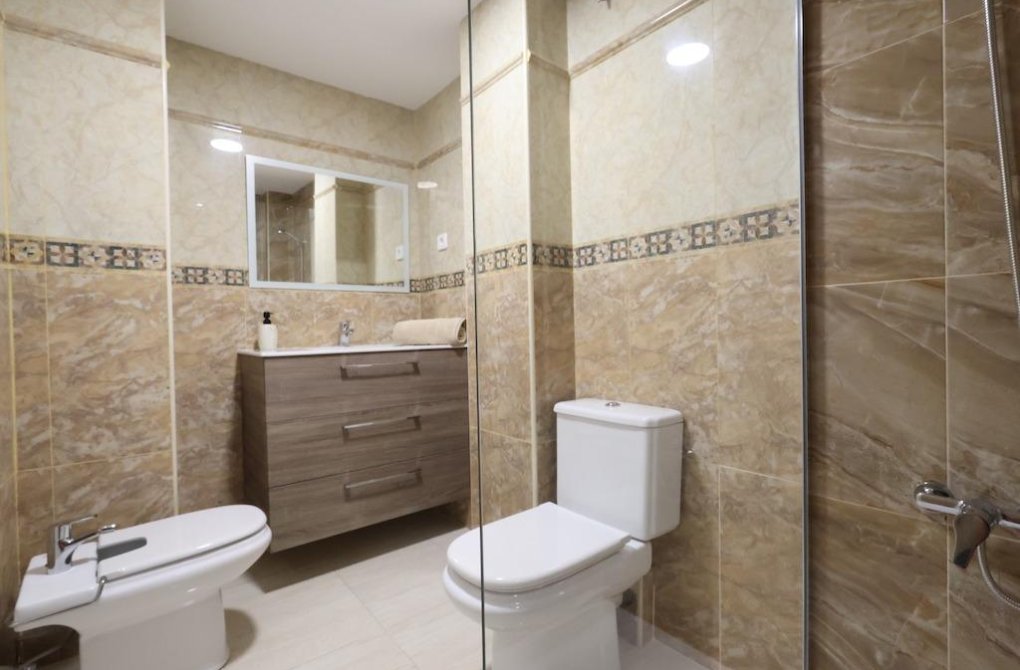 Reventa - Apartamento - Torrevieja - torrevieja