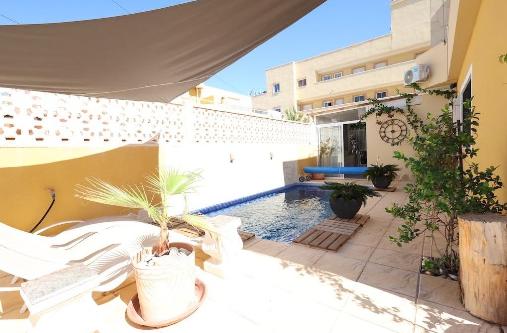 Resale - Townhouse - Orihuela Costa - Lomas de Cabo Roig