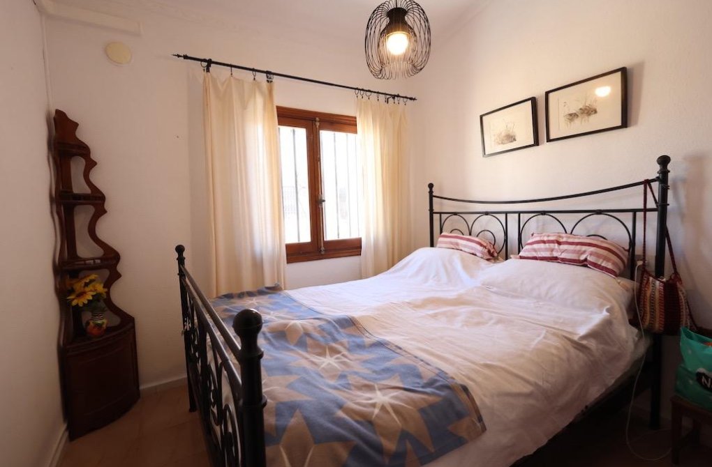 Resale - Bungalow Planta Alta - Torrevieja - Los Frutales