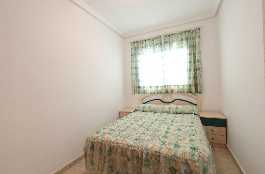 Resale - Apartamento - Torrevieja - La Mata