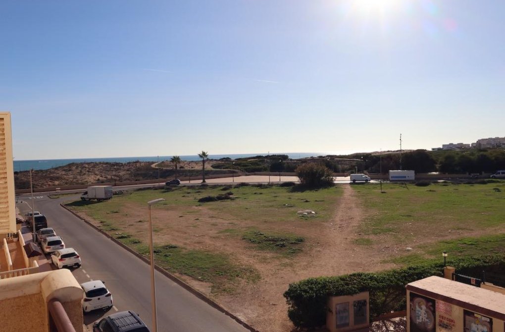 Resale - Apartamento - Torrevieja - La Mata