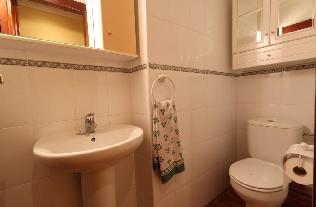 Resale - Apartamento - Torrevieja - Acequion