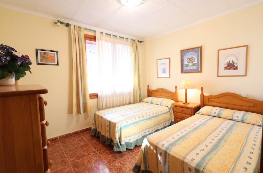 Resale - Apartamento - Torrevieja - Acequion