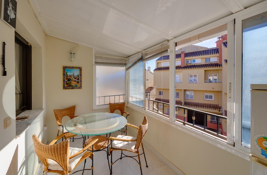 Resale - Apartamento - Torrevieja - La veleta