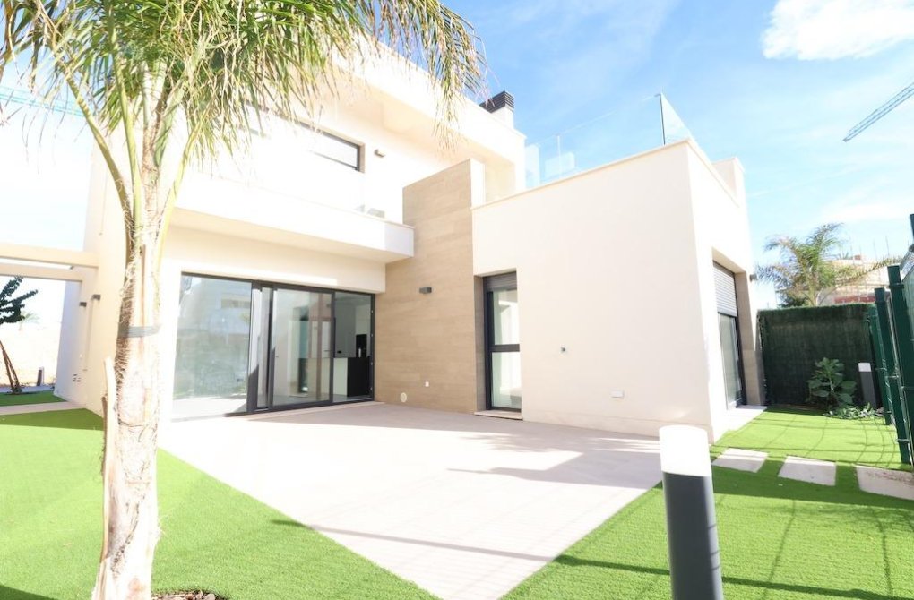 Resale - Chalet - Los Alcázares - Santa Rosalía