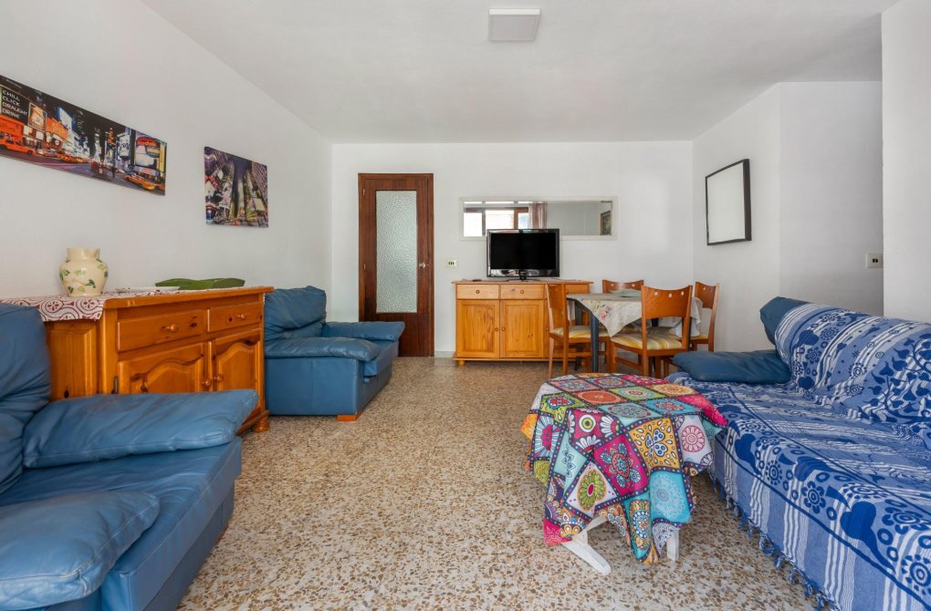 Resale - Apartment - Torrevieja - Acequion