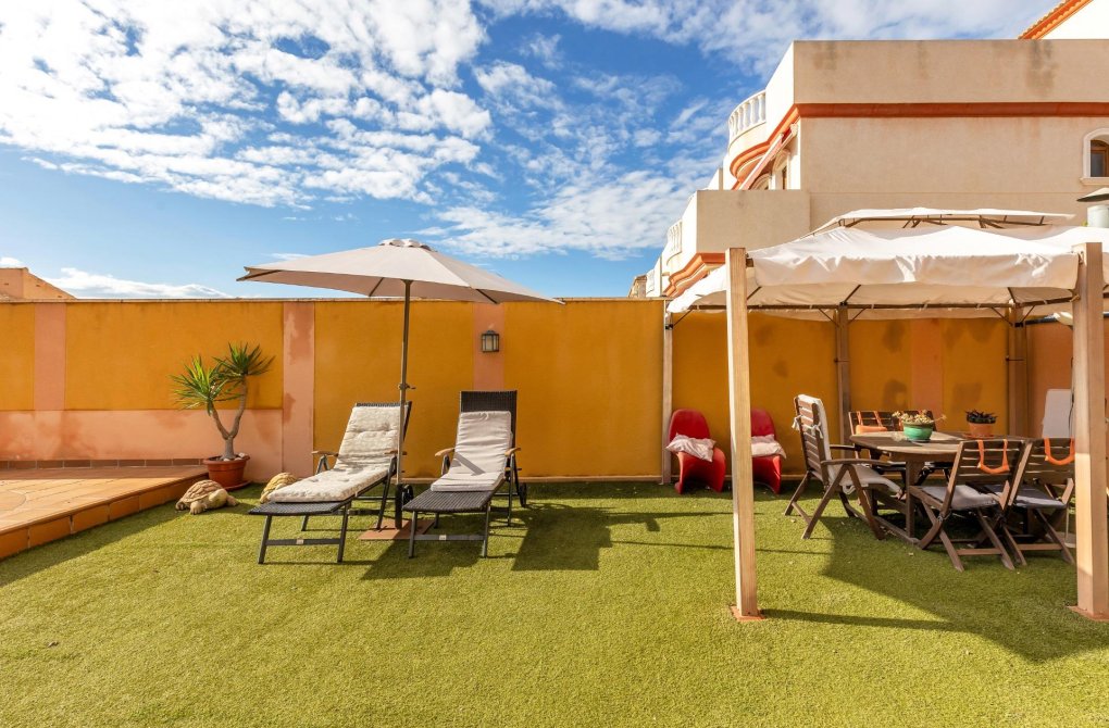 Resale - Terraced house - Torrevieja - Aguas Nuevas