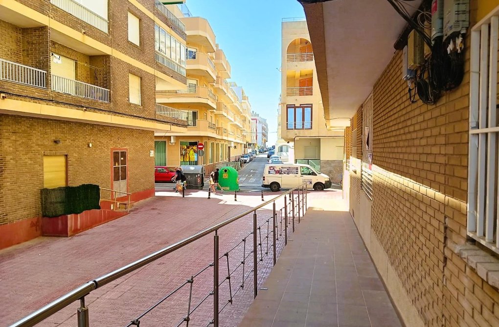 Rynek wtórny - Apartament - Torrevieja - La Mata
