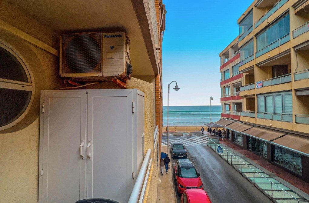 Odsprzedaż - Apartament - Guardamar del Segura - Guardamar Playa