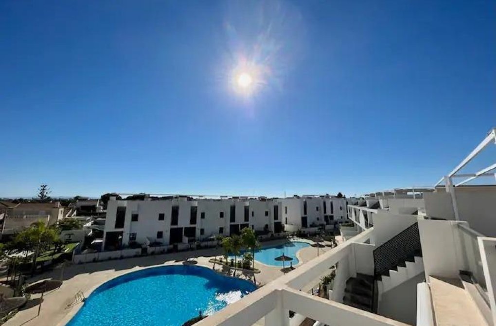 Resale - Apartment - Pilar de la Horadada - PILAR DE LA HORADADA