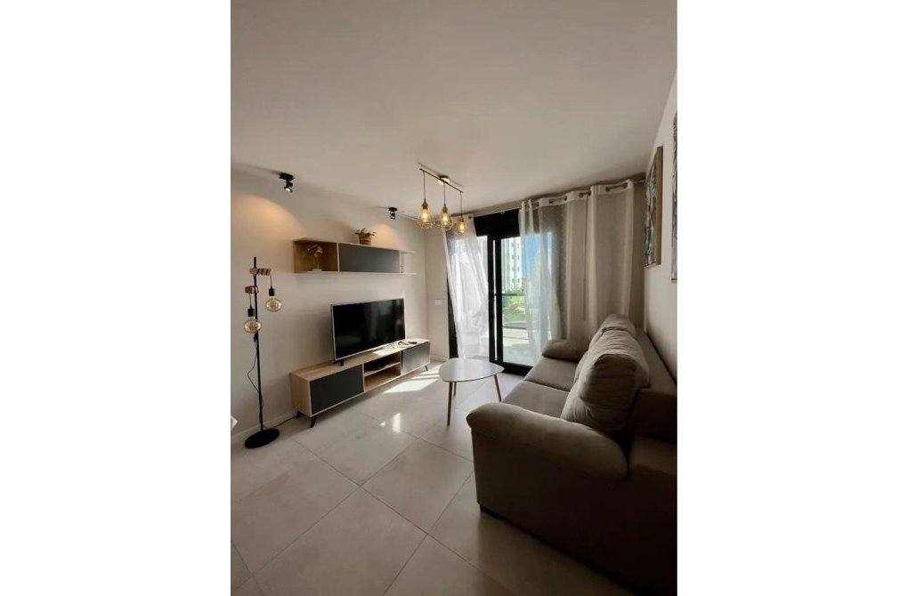 Resale - Apartment - Pilar de la Horadada - PILAR DE LA HORADADA
