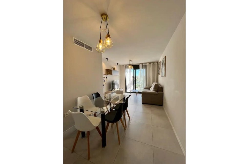 Resale - Apartment - Pilar de la Horadada - PILAR DE LA HORADADA