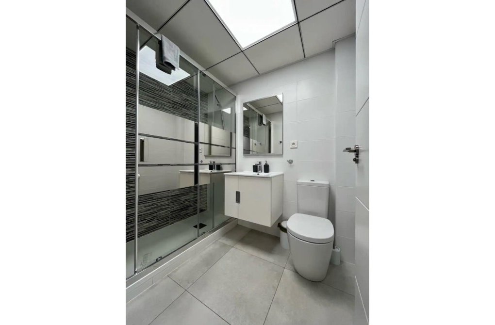Resale - Apartment - Pilar de la Horadada - PILAR DE LA HORADADA
