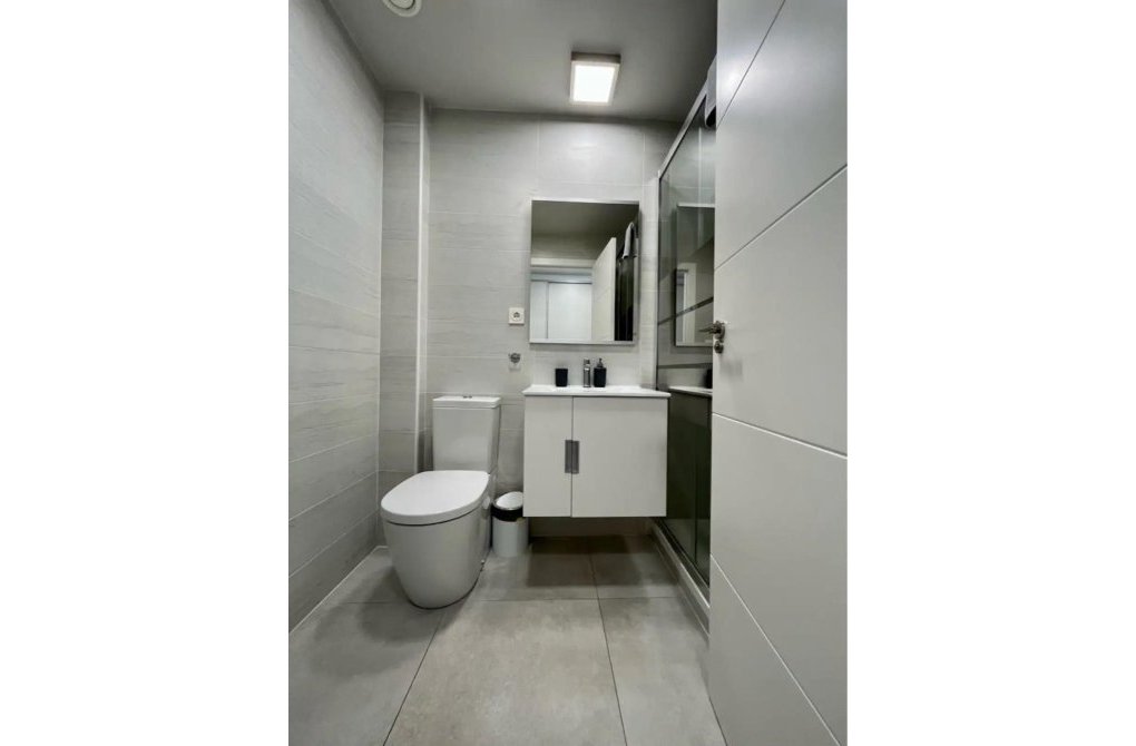 Resale - Apartment - Pilar de la Horadada - PILAR DE LA HORADADA