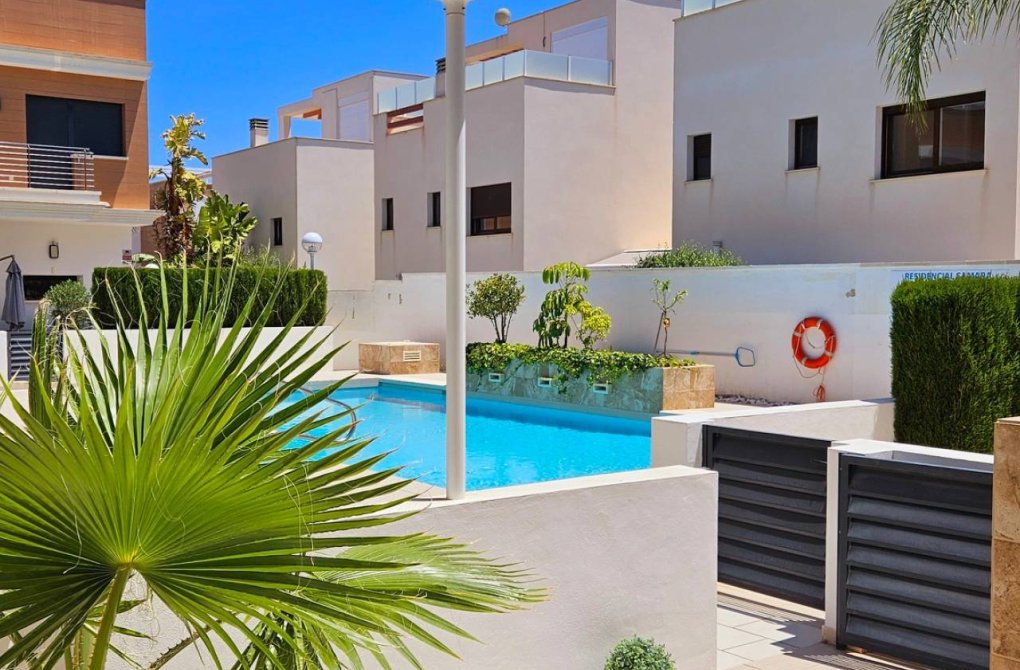 Reventa - Chalet - Ciudad Quesada