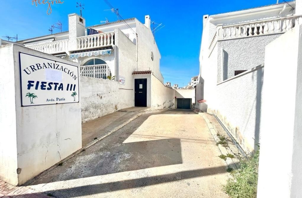 Вторичное жилье - Гараж - Torrevieja - Calas blanca